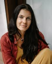 <em>María S.</em>
